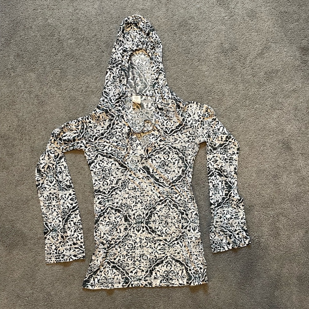 Marika Black and White Hooded Sweatshirt